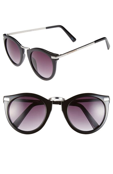 steve madden retro sunglasses.